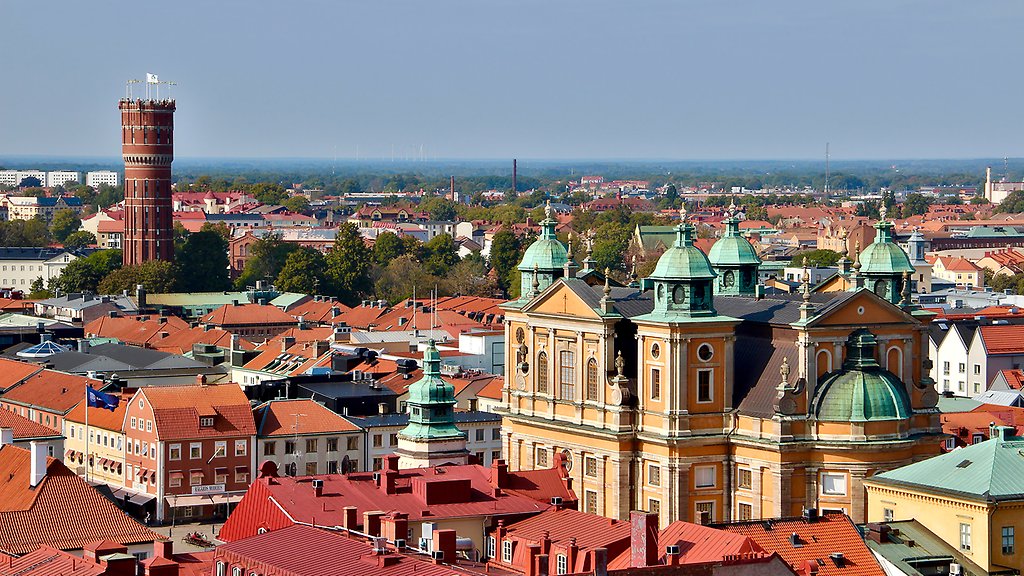 Bilden visar en helikopterbildf på kalmar stad
