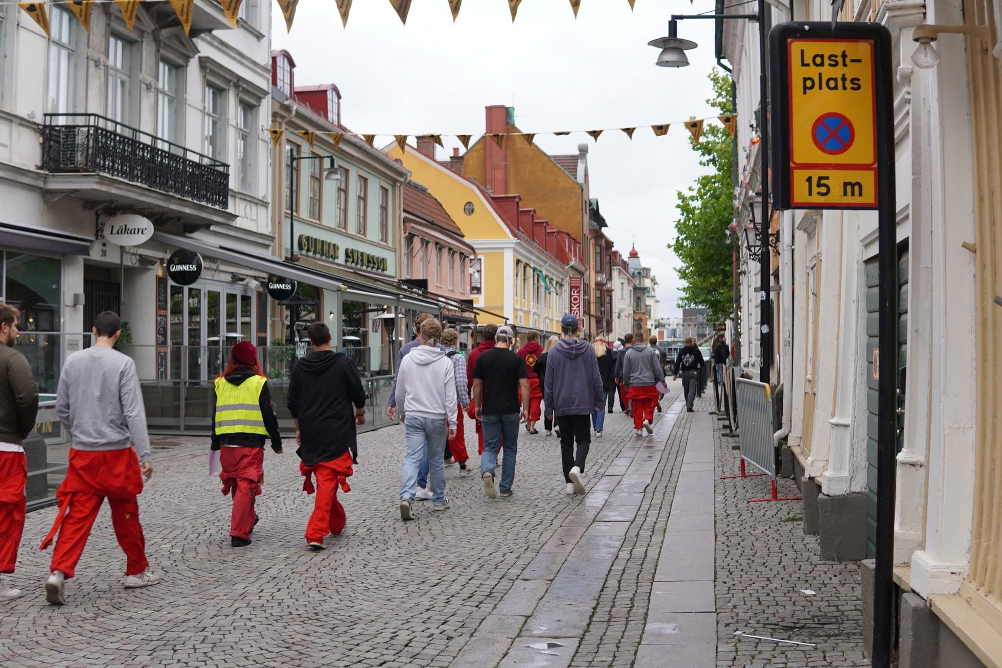 Faddrar och nollor på rundvandring i Kalmar